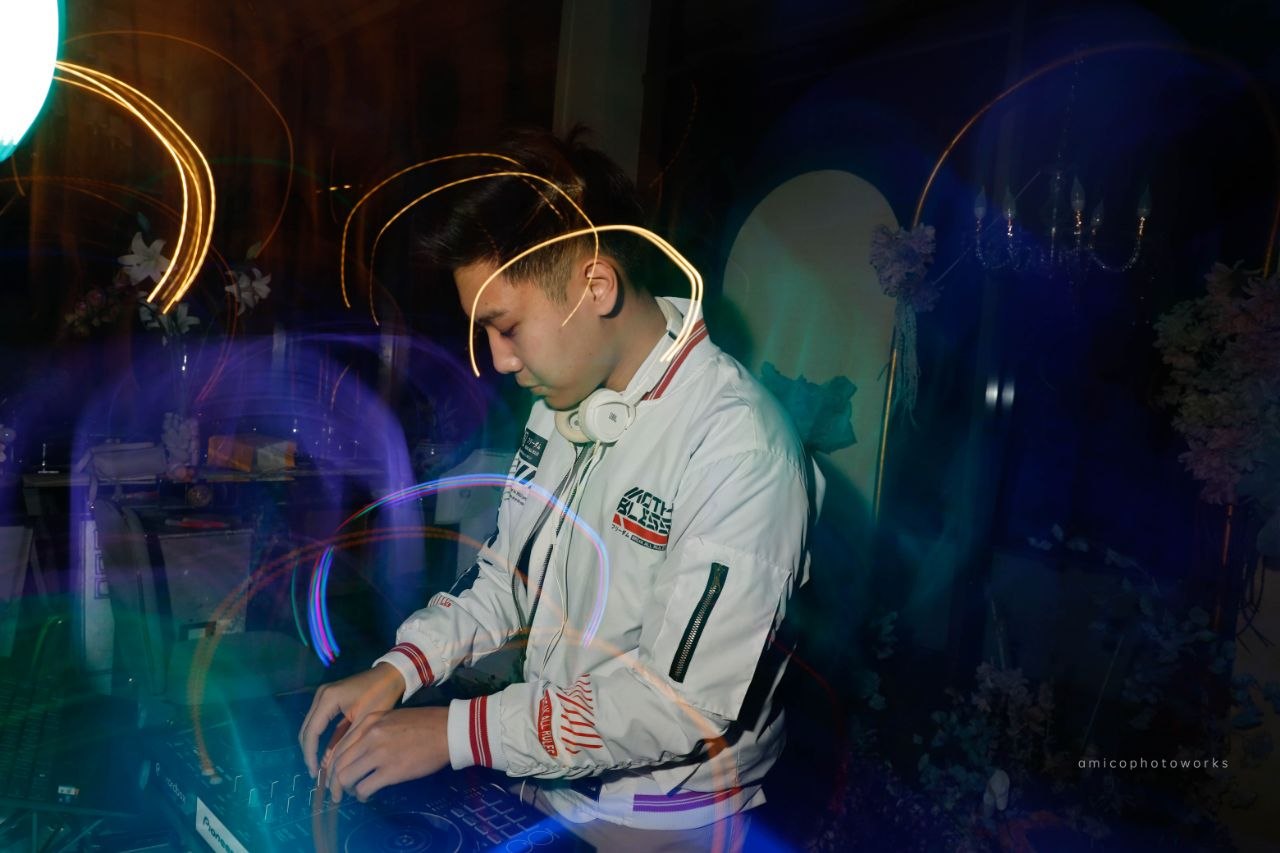 DJ HASTA (Prihasta Krisa Asadha) live — Florencia's 17th